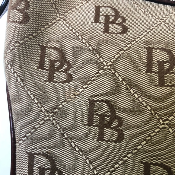 Dooney & Bourke Vintage Signature Structured Hobo - Picture 2 of 8